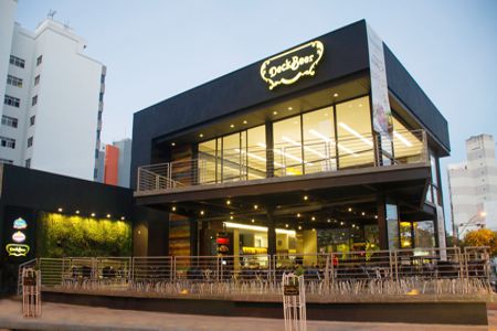 DECK BEER sai de cena em Divinópolis para dar lugar ao BEB´S BAR de Belo Horizonte